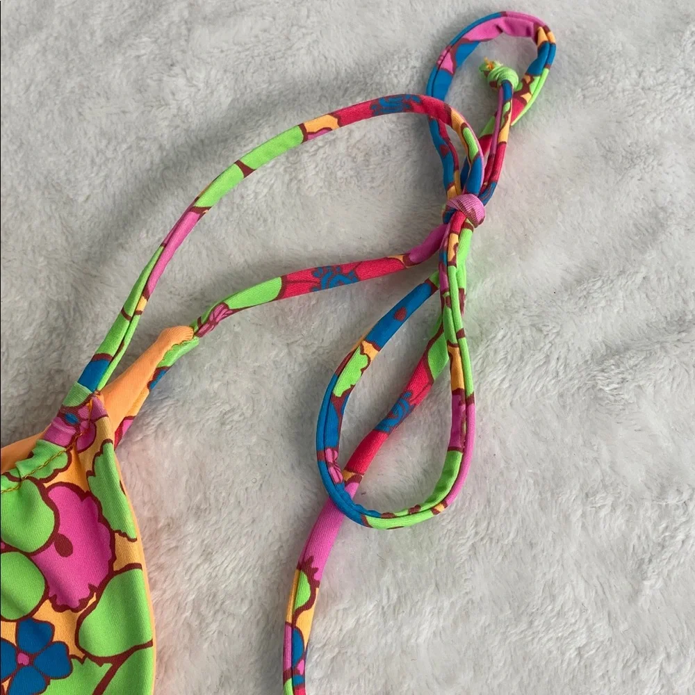 Frankie’s Bikini Divine Tie Side Kimpy Swimming Set Size S/M